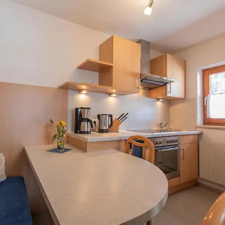 Ferienheim Gabi アパート *